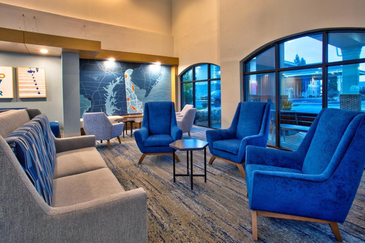 Holiday Inn Express Hotel & Suites Dover By Ihg Экстерьер фото